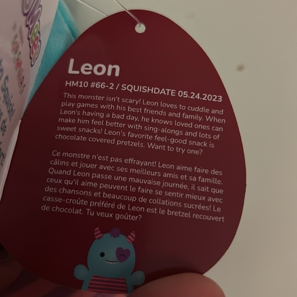 Leon Hugmee- Valentine’s Day! - Picture 3 of 3